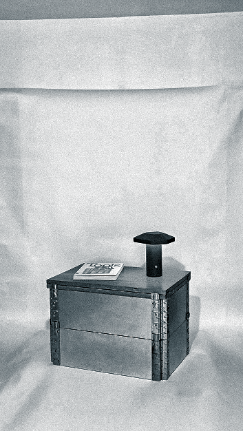 Tommy table by Quentin Faure